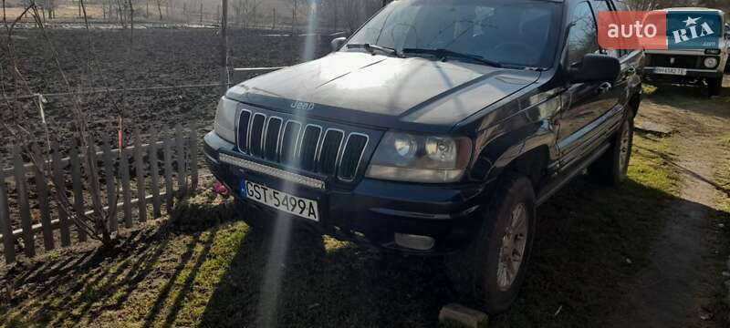Внедорожник / Кроссовер Jeep Cherokee 2003 в 