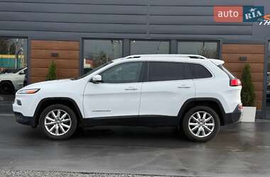 Позашляховик / Кросовер Jeep Cherokee 2016 в 