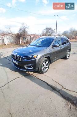 Внедорожник / Кроссовер Jeep Cherokee 2019 в Полтаве