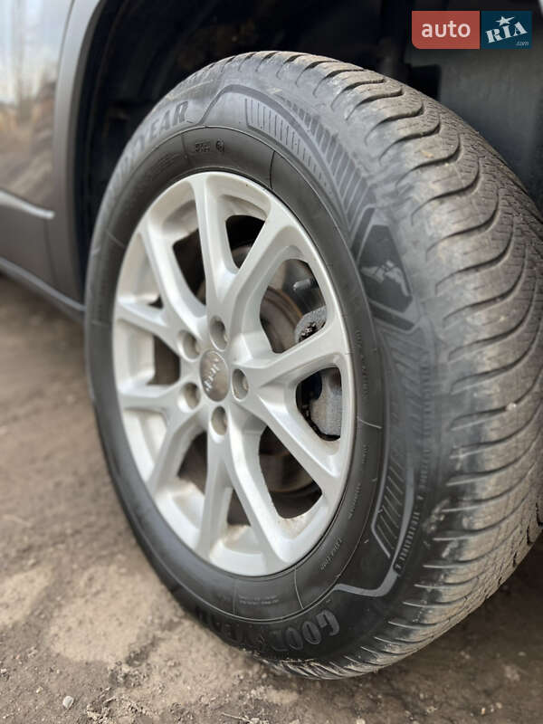 Внедорожник / Кроссовер Jeep Cherokee 2016 в Харькове фото 7 Внедорожник / Кроссовер Jeep Cherokee 2016 в Харькове