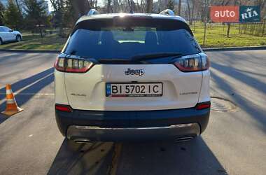 Внедорожник / Кроссовер Jeep Cherokee 2020 в 