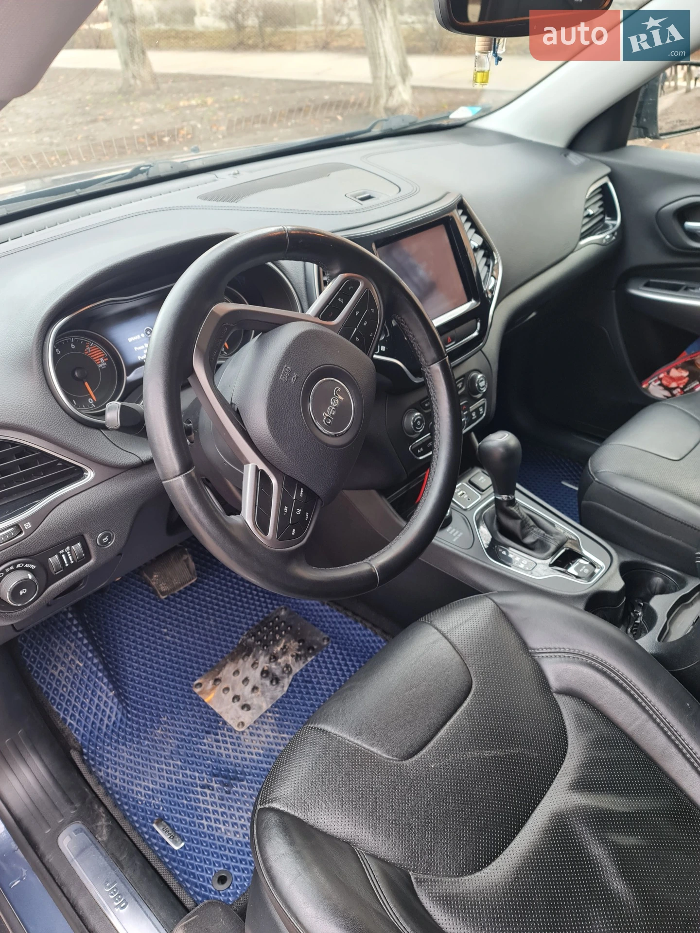 2019 Jeep Cherokee - мініатюра 7
