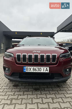 Позашляховик / Кросовер Jeep Cherokee 2018 в 
