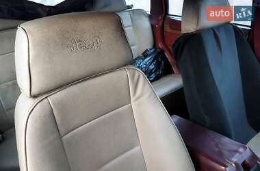 Внедорожник / Кроссовер Jeep Cherokee 1988 в 