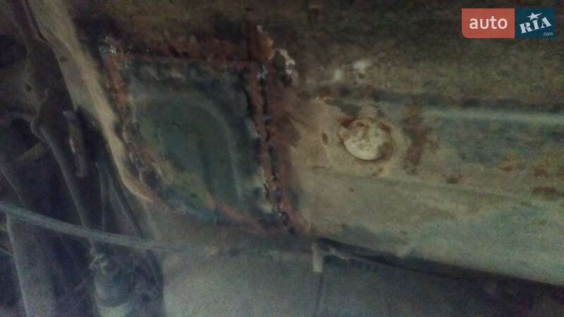 Внедорожник / Кроссовер Jeep Cherokee 1988 в Бережанах