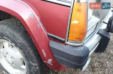 Внедорожник / Кроссовер Jeep Cherokee 1988 в 