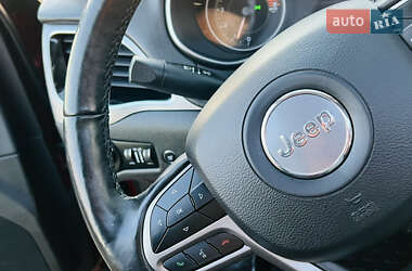 Внедорожник / Кроссовер Jeep Cherokee 2018 в 