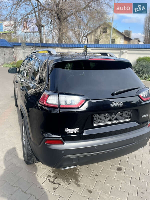 Позашляховик / Кросовер Jeep Cherokee 2021 в Одесі