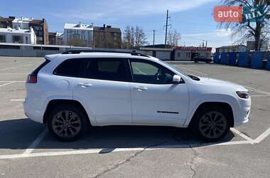 Позашляховик / Кросовер Jeep Cherokee 2020 в 