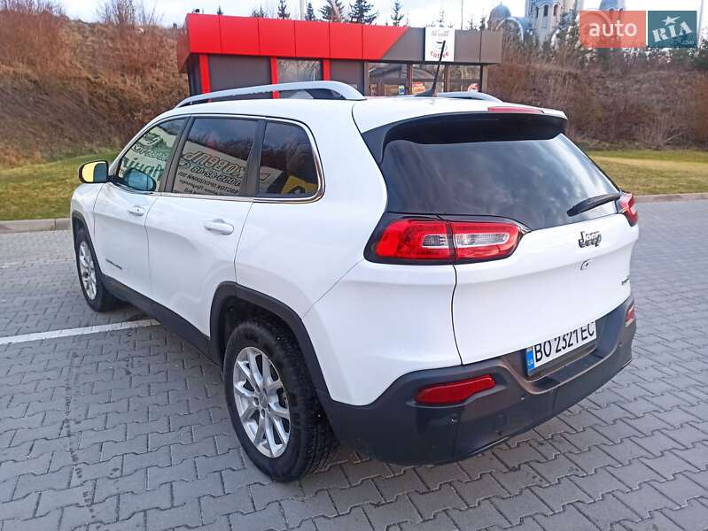 Внедорожник / Кроссовер Jeep Cherokee 2016 в Тернополе
