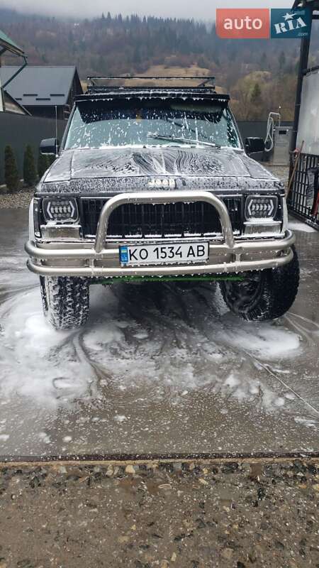 Позашляховик / Кросовер Jeep Cherokee 1992 в Рахові