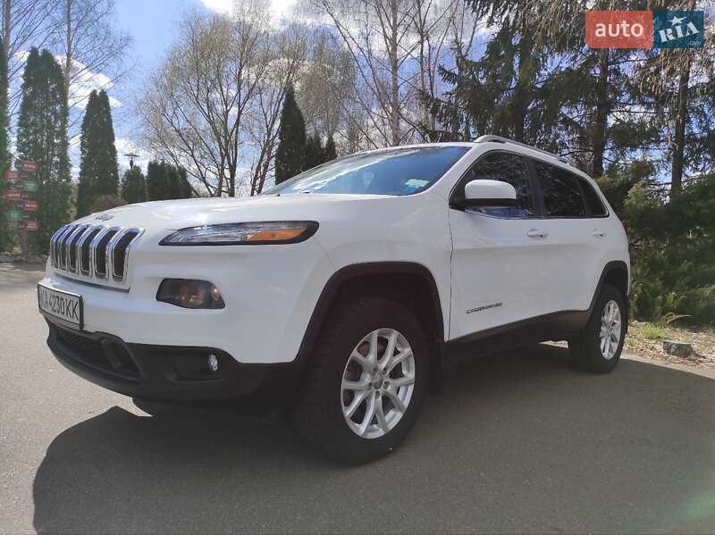 Позашляховик / Кросовер Jeep Cherokee 2014 в Києві