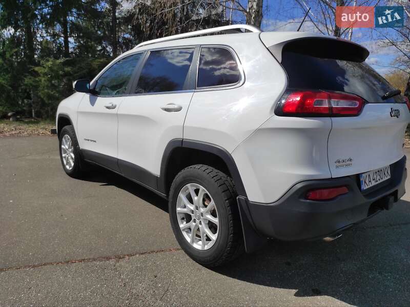 Позашляховик / Кросовер Jeep Cherokee 2014 в Києві