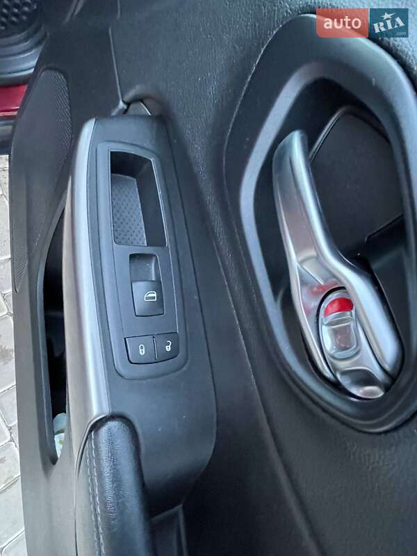 Внедорожник / Кроссовер Jeep Cherokee 2019 в Кропивницком
