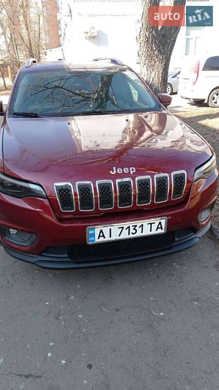 Внедорожник / Кроссовер Jeep Cherokee 2018 в 