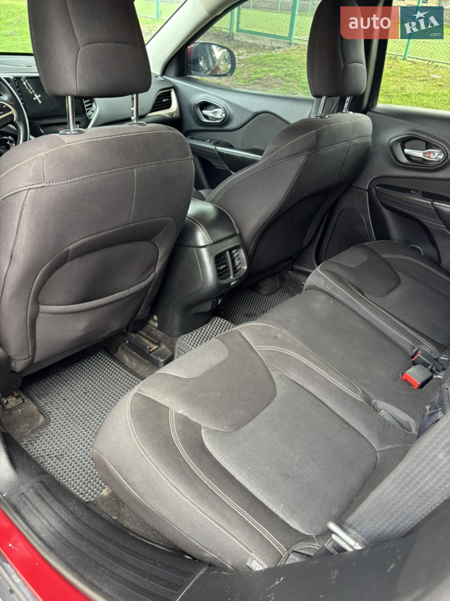 2015 Jeep Cherokee - мініатюра 6