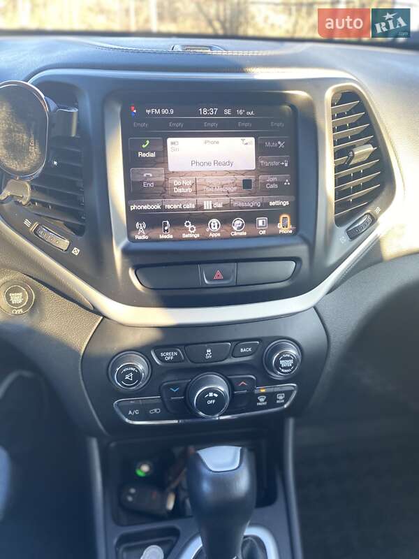 Позашляховик / Кросовер Jeep Cherokee 2017 в Нетішині