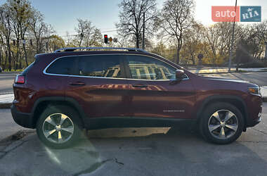 Внедорожник / Кроссовер Jeep Cherokee 2019 в 