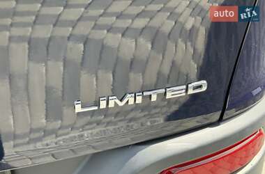 Внедорожник / Кроссовер Jeep Cherokee 2015 в 