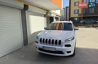 Внедорожник / Кроссовер Jeep Cherokee 2018 в 