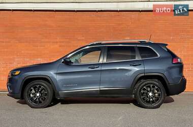 Внедорожник / Кроссовер Jeep Cherokee 2019 в 