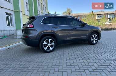 Внедорожник / Кроссовер Jeep Cherokee 2020 в 