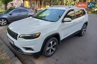 Внедорожник / Кроссовер Jeep Cherokee 2020 в 