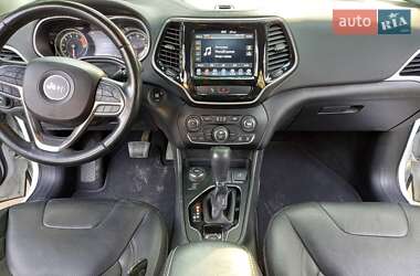 Внедорожник / Кроссовер Jeep Cherokee 2020 в 