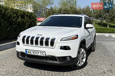 Внедорожник / Кроссовер Jeep Cherokee 2014 в 