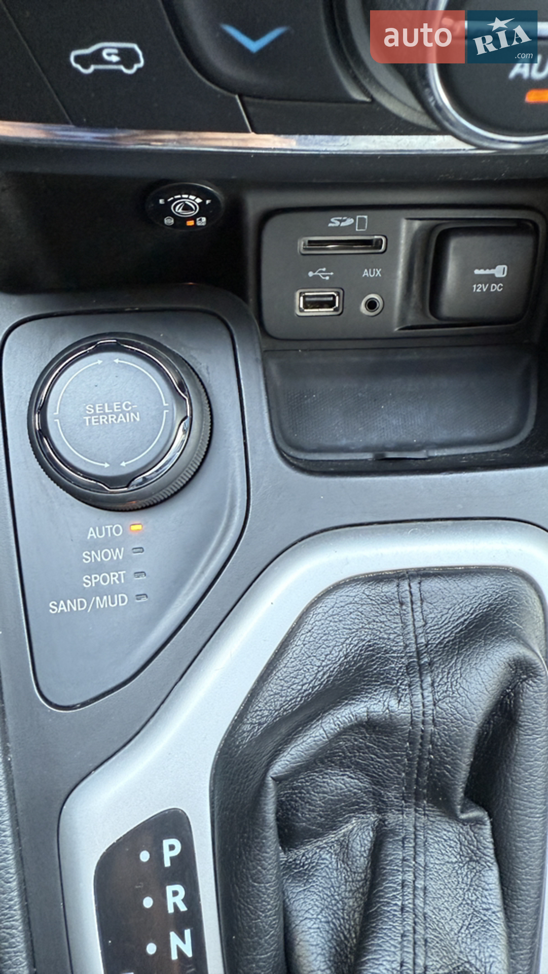 2014 Jeep Cherokee - мініатюра 36