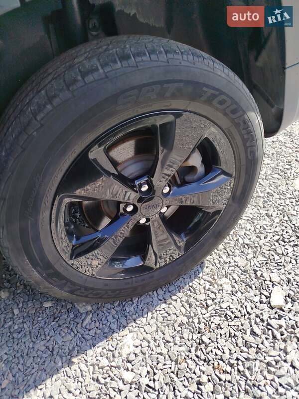 Внедорожник / Кроссовер Jeep Cherokee 2016 в Ровно