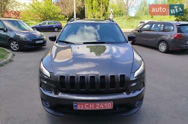 Внедорожник / Кроссовер Jeep Cherokee 2016 в Ровно