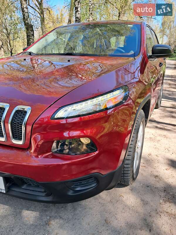 Позашляховик / Кросовер Jeep Cherokee 2014 в Тернополі
