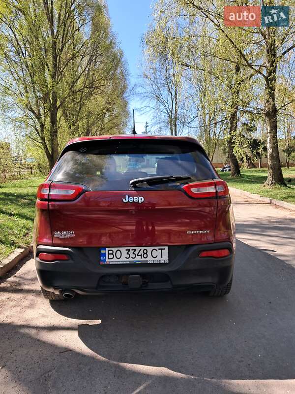 Позашляховик / Кросовер Jeep Cherokee 2014 в Тернополі