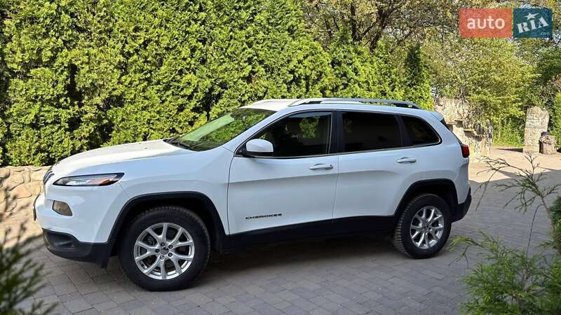 Внедорожник / Кроссовер Jeep Cherokee 2016 в Тернополе