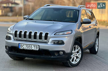 Внедорожник / Кроссовер Jeep Cherokee 2017 в 