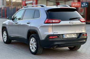 Внедорожник / Кроссовер Jeep Cherokee 2017 в 