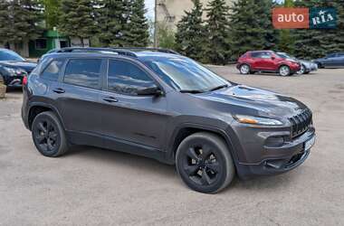 Внедорожник / Кроссовер Jeep Cherokee 2017 в Новой Водолаге