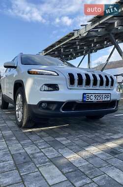 Внедорожник / Кроссовер Jeep Cherokee 2015 в Львове