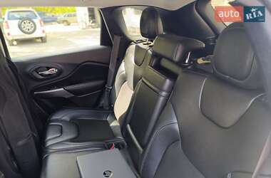 Внедорожник / Кроссовер Jeep Cherokee 2018 в Сумах
