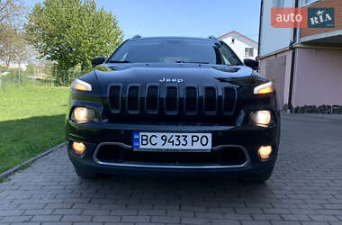 Позашляховик / Кросовер Jeep Cherokee 2016 в 