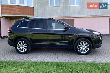 Позашляховик / Кросовер Jeep Cherokee 2016 в 