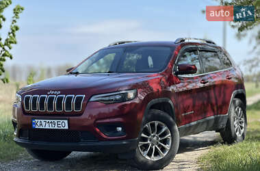 Внедорожник / Кроссовер Jeep Cherokee 2018 в 