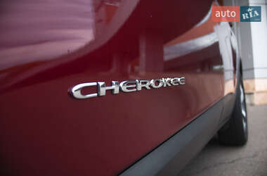 Внедорожник / Кроссовер Jeep Cherokee 2020 в 