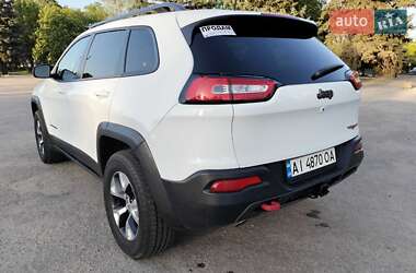 Внедорожник / Кроссовер Jeep Cherokee 2015 в 