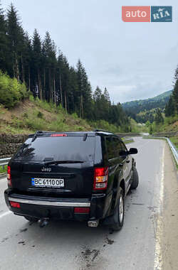 Позашляховик / Кросовер Jeep Cherokee 2007 в 