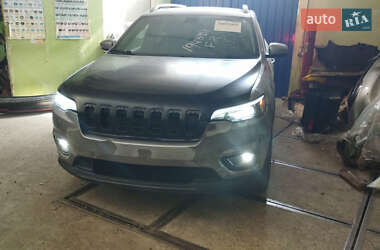 Внедорожник / Кроссовер Jeep Cherokee 2018 в 