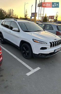 Внедорожник / Кроссовер Jeep Cherokee 2016 в Староконстантинове