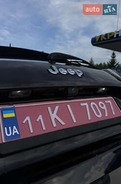 Внедорожник / Кроссовер Jeep Cherokee 2019 в 