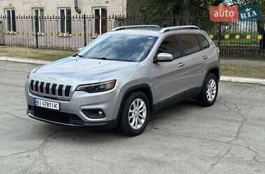 Позашляховик / Кросовер Jeep Cherokee 2019 в 